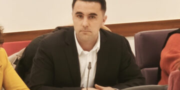 El PSOE considera inaudito que Guarinos se oponga a mejorar el servicio del taxi, como es garantizar servicios mínimos suficientes