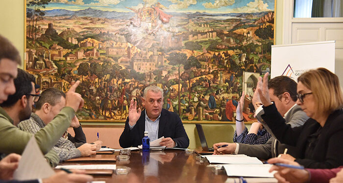 La Diputación de Guadalajara distribuye 2.476.000 euros para inversiones entre 409 núcleos de población con el FOCODEM 2025