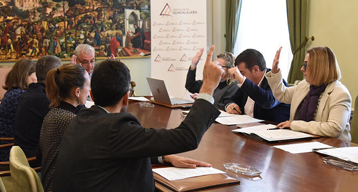 La Diputación de Guadalajara pagará al Ayuntamiento de Durón los 210.000 euros que cuesta construir un muro de contención