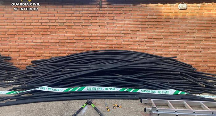 La Guardia Civil de Guadalajara detiene a una persona en la A-2 por robo de cable de cobre
