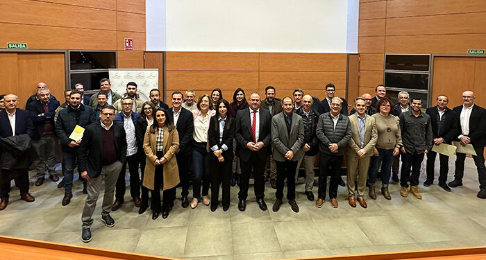 La Junta invertirá 4,5 millones de euros en el Centro Tecnológico del Huevo de Marchamalo para impulsar la competitividad del sector avícola