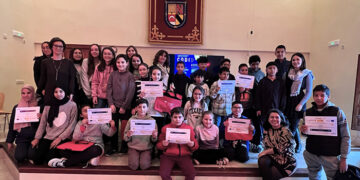 La Junta refuerza las competencias digitales de 30 niños y jóvenes de San Lorenzo de la Parrilla