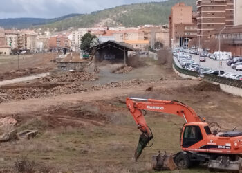 La Plataforma en Defensa del Ferrocarril de Cuenca exige la suspensión inmediata de las obras en terrenos de Adif por irregularidades y destrucción patrimonial
