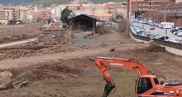 La RACAL propone un programa de actuación para la conservación y puesta en valor de los elementos patrimoniales de la antigua estación ferroviaria de Cuenca 1 La Plataforma en Defensa del Ferrocarril de Cuenca exige la suspensión inmediata de las obras en terrenos de Adif por irregularidades y destrucción patrimonial