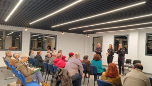 La Policía Nacional se reúne con los representantes de todas las asociaciones de vecinos de Cuenca