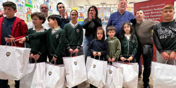 La Semana Santa según la mirada infantil se dibuja en el Mirador con la exposición del Resucitado