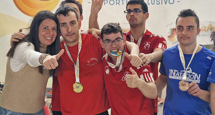 La consejera de Bienestar Social participa en la jornada de clausura del 29º Campeonato Regional de Natación de deporte inclusivo de Fecam 1 La consejera de Bienestar Social participa en la jornada de clausura del 29º Campeonato Regional de Natación de deporte inclusivo de Fecam