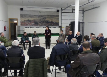 La subdelegada del Gobierno se reúne con responsables municipales de la zona de Maranchón y el valle del Mesa