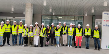 Los alumnos de Formación Profesional en Electromedicina Clínica e Imagen para el Diagnóstico y Medicina Nuclear conocen el nuevo Hospital Universitario de Cuenca