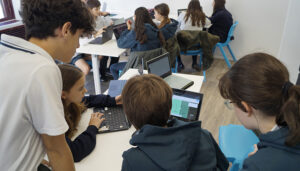 Más de 500 estudiantes y 12 docentes de Cuenca impulsan la Liga contra la Soledad No Deseada