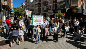 Más de un centenar de personas pide en Cuenca parques infantiles con miras de futuro y bien planificados