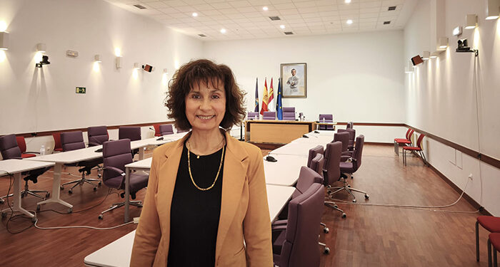 El PSOE espera que Guarinos “recapacite” y pida las ayudas para climatización de colegios, “al rechazar nuestra moción para solicitarlas” 1 Pilar Sánchez, concejala socialista en el Ayuntamiento de Guadalajara