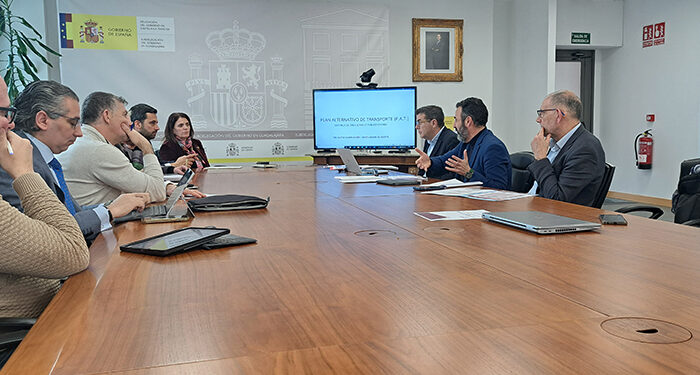 Renfe programa 10.000 servicios por carretera para garantizar la movilidad de Guadalajara con Zaragoza y con Soria ante el cierre de la vía convencional por obras 1 Renfe programa 10.000 servicios por carretera para garantizar la movilidad de Guadalajara con Zaragoza y con Soria ante el cierre de la vía convencional por obras