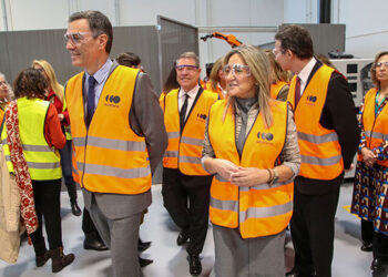 Sánchez reafirma el compromiso del Gobierno con la transición verde desde Accelera by Cummins en Guadalajara