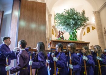 Cuenca disfruta de la Procesión Infantil más multitudinaria de su historia en una radiante mañana de sol
