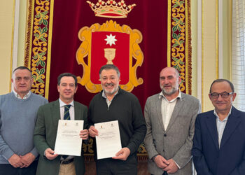Ayuntamiento de Cuenca y Junta de Cofradías renuevan su convenio de colaboración de cara a Semana Santa