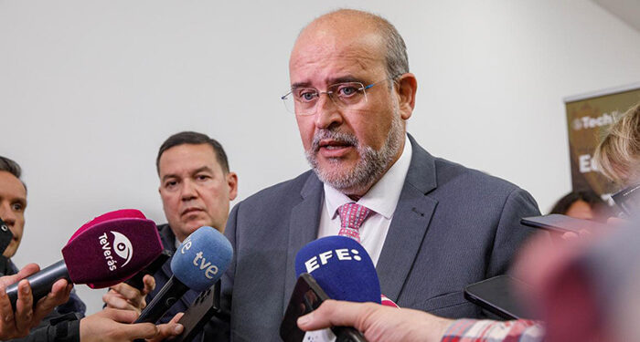 Castilla-La Mancha pide unidad de acción de todas las instituciones ante la política arancelaria de Trump 1 Castilla-La Mancha pide unidad de acción de todas las instituciones ante la política arancelaria de Trump