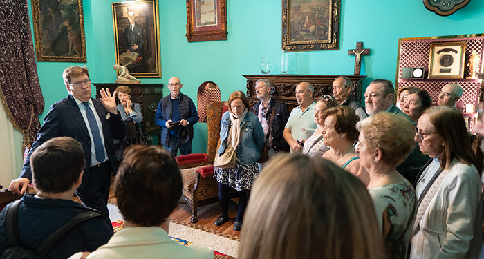 Cerca de 190 personas conocen la Diputación de Guadalajara en la jornada de puertas abiertas 1 Cerca de 190 personas conocen la Diputación de Guadalajara en la jornada de puertas abiertas
