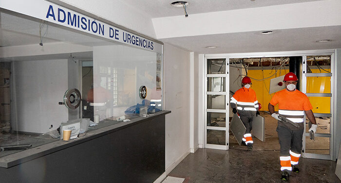 Comienza el desmontaje de la vieja Urgencia del Hospital Universitario de Guadalajara 1 Comienza el desmontaje de la vieja Urgencia del Hospital Universitario de Guadalajara