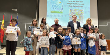 Dolz entrega los premios del concurso ‘La Oca Lectora’ a 16 niños y niñas que han leído entre todos 119 libros