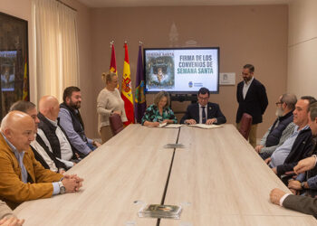 El Ayuntamiento de Guadalajara renueva el convenio con las Cofradías y Hermandades de Semana Santa El Ayuntamiento de Guadalajara renueva el convenio con las Cofradías y Hermandades de Semana Santa