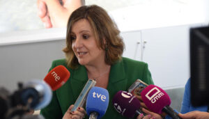 El paro baja en marzo en un mes de creación de más de 1.600 nuevos empleos pese a no contar con el impacto estacional de la Semana Santa