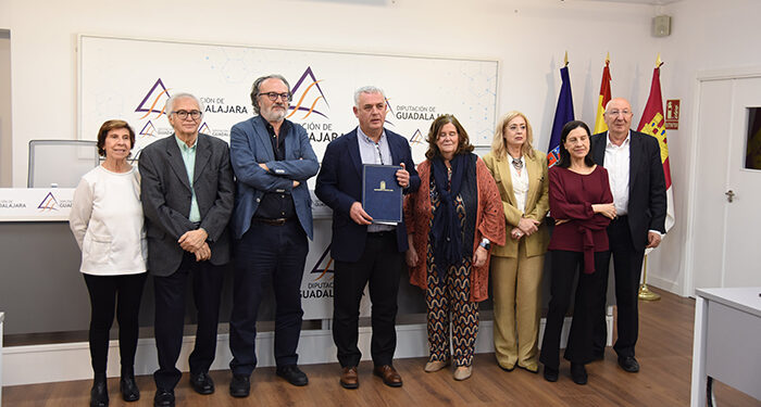 El periodista hispanoargentino Martín Caparrós gana el XIII Premio Internacional de Periodismo “Cátedra Manu Leguineche”