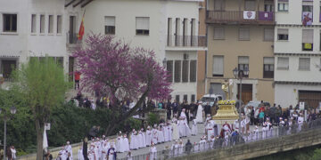 Emitimos en directo la procesión del Domingo de Resurrección