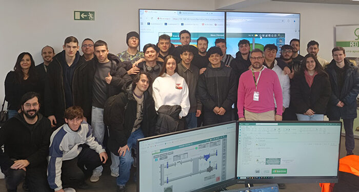 Estudiantes del IES San Blas exploran la Red de Calor de Guadalajara con REBI 1 Estudiantes del IES San Blas exploran la Red de Calor de Guadalajara con REBI