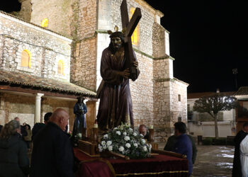 Fuentenovilla ha comenzado a vivir ya con pasión la Semana Santa 2025