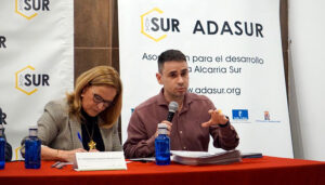 Inversión de más de 28.000 euros para mejorar el arbolado y los parterres vegetales del Parque Elena de la Cruz