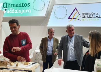 José Luis Vega apoya a los productores agroalimentarios de Guadalajara en Salón Gourmets José Luis Vega apoya a los productores agroalimentarios de Guadalajara en Salón Gourmets
