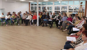 La Biblioteca de Cabanillas celebra el Día del Libro con una lectura de 25 libros por su 25 aniversario