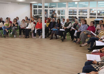 La Biblioteca de Cabanillas celebra el Día del Libro con una lectura de 25 libros por su 25 aniversario