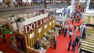 La Denominación de Origen La Mancha mantendrá una presencia destacada en FENAVÍN 2025.