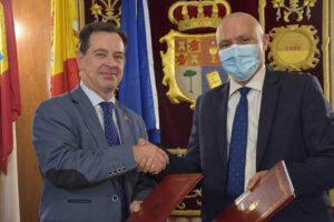 La Diputación de Cuenca y la Junta de Cofradías firman el protocolo de colaboración para Semana Santa por valor de casi 50.000 euros