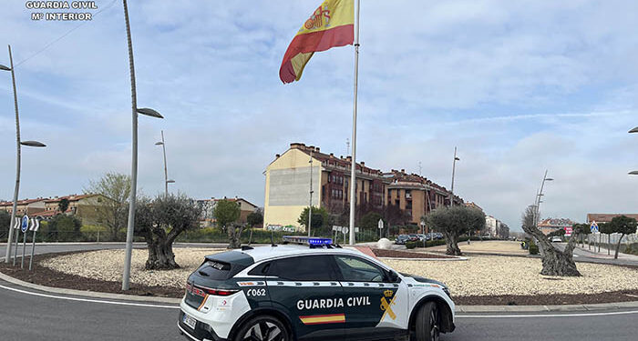 La Guardia Civil detiene por segunda vez a una mujer por sustraer dinero y joyas del domicilio donde trabajaba como empleada de hogar en Alovera