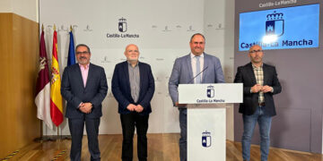La Junta ayudará con 20 millones de euros a 928 agricultores y ganaderos a comprar maquinaria agrícola más eficiente