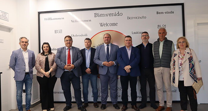 La Junta destaca el dinamismo y el potencial agroalimentario de Villamayor de Santiago 1 La Junta destaca el dinamismo y el potencial agroalimentario de Villamayor de Santiago