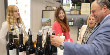 La Junta promociona las 41 figuras de calidad y las empresas agroalimentarias en el Salón Gourmets, el mayor escaparate del país