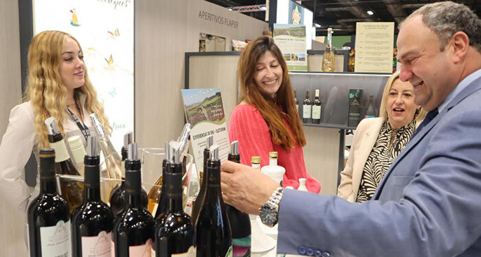 La Junta promociona las 41 figuras de calidad y las empresas agroalimentarias en el Salón Gourmets, el mayor escaparate del país