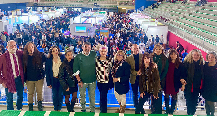 La Junta reafirma su compromiso con la Formación Profesional “con calidad y pública” de la mano de las empresas