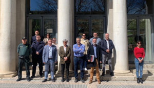 La Subdelegación del Gobierno en Cuenca acoge un día más un minuto de silencio por un nuevo asesinato machista