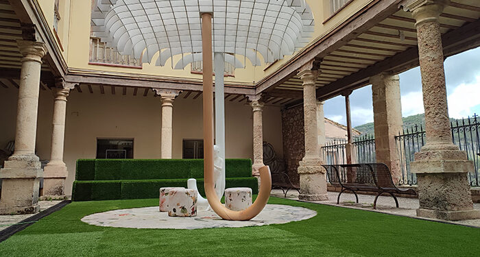 La instalación ESPAI END se presenta en el Centro de Arte Contemporáneo de la Fundación Antonio Pérez en Cuenca