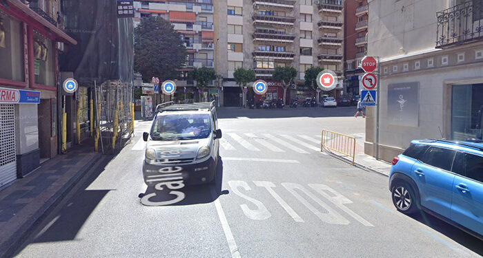 La representación sindical de las Lineas Urbanas de Cuenca traslada su ánimo y deseo de recuperación al peatón atropellado 1 La representación sindical de las Lineas Urbanas de Cuenca traslada su ánimo y deseo de recuperación al peatón atropellado