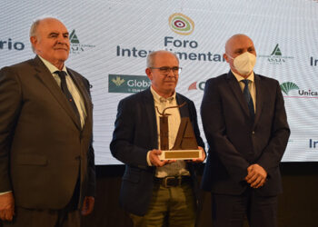 Martínez Chana defiende la agricultura y la ganadería como las mejores herramientas para garantizar la soberanía alimentaria
