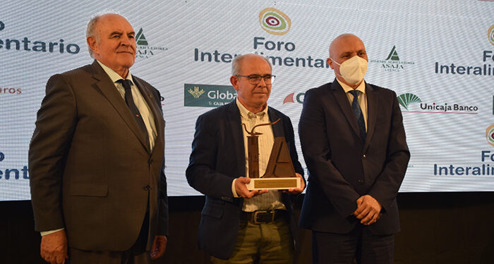 Martínez Chana defiende la agricultura y la ganadería como las mejores herramientas para garantizar la soberanía alimentaria 1 Martínez Chana defiende la agricultura y la ganadería como las mejores herramientas para garantizar la soberanía alimentaria
