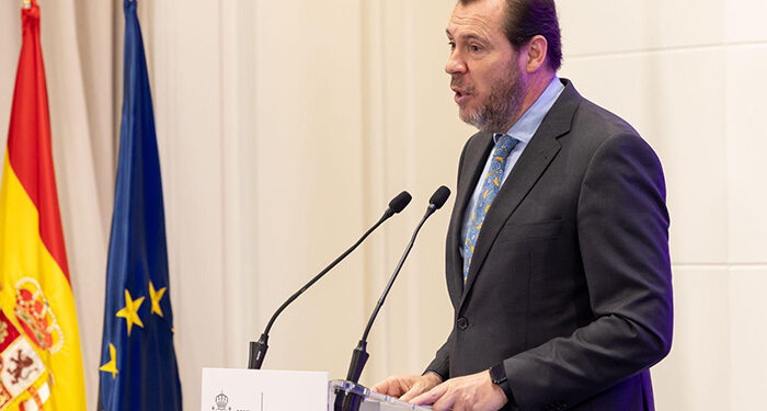 Óscar Puente defiende que el ferrocarril es un éxito de país y la piedra angular de un transporte eficiente y descarbonizado 1 Óscar Puente defiende que el ferrocarril es un éxito de país y la piedra angular de un transporte eficiente y descarbonizado