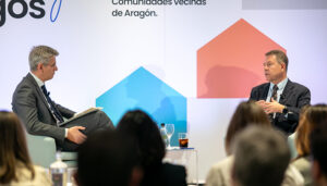 Page presenta, en Zaragoza, a una región que es líder en España en confianza empresarial y se sitúa a 10 puntos de la media nacional