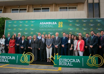 Page reconoce en los 60 años de Eurocaja Rural a una entidad que ha sabido estar al margen de los ciclos, “siendo fieles a sí mismos”
